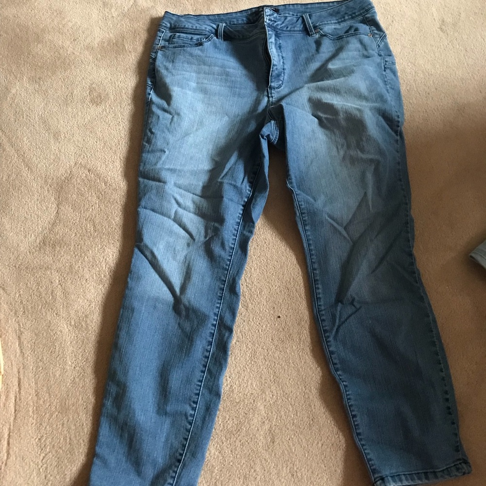 18W Jeans
